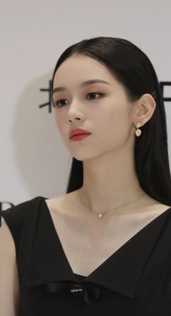 调教校花h_: 关注的数据背后，未来的真相何时才能揭晓？